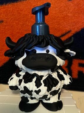 Highland Cow Bath and Body Works Soap Holder by 3d print